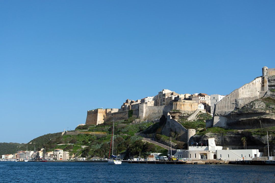 Que faire pendant un séjour à l'hôtel en Corse du Sud ?